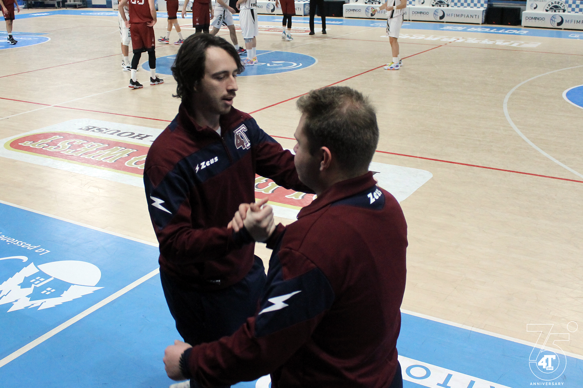 Coach